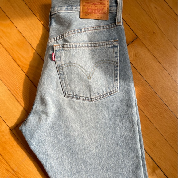 Levi’s 501 Skinny Jeans - Button Fly - Authentic Denim - Size 26x30 - retail $98 - Picture 5 of 13